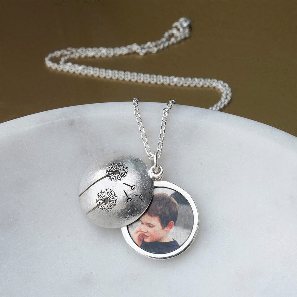 PERSONALISED JEWELLERY & GIFTS