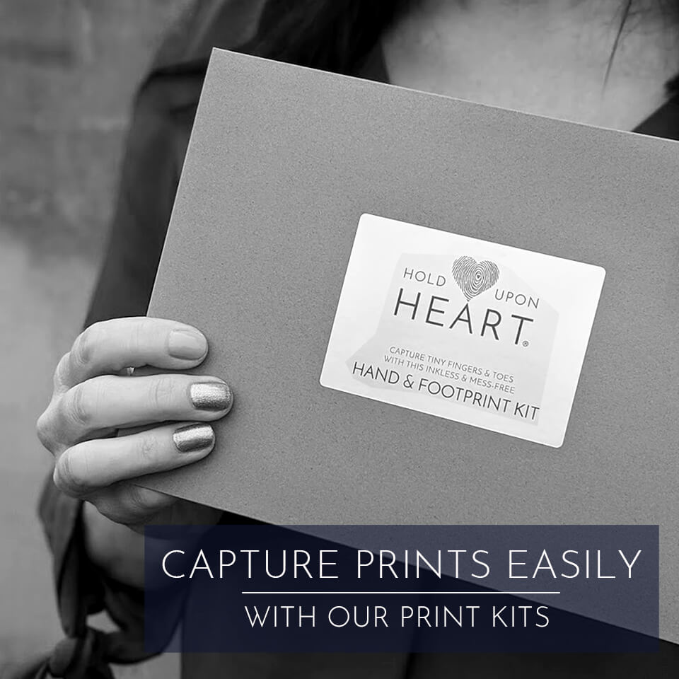 GIFT CARDS & PRINT KITS