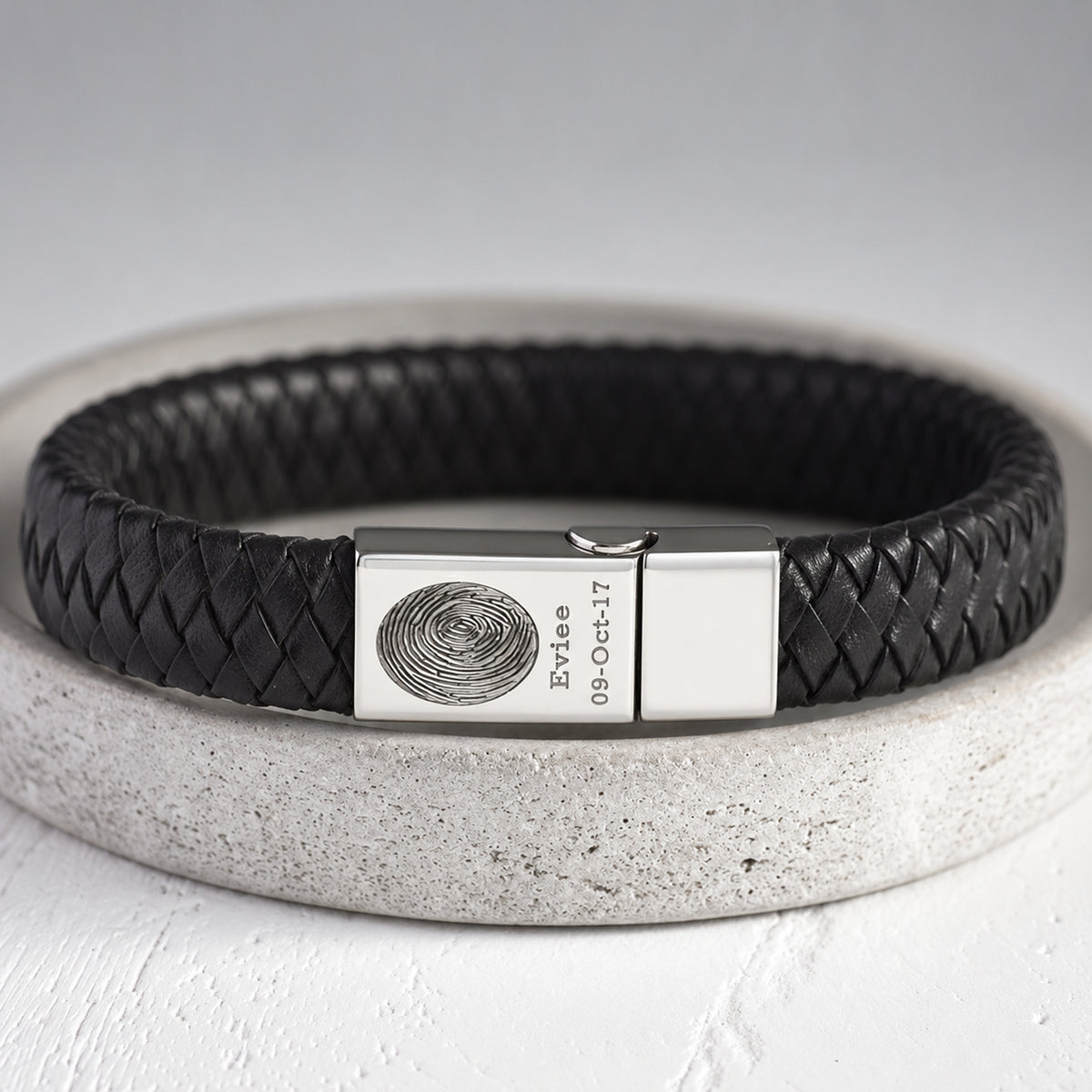 Men's leather bracelet - wide - engraved with a fingerprint and name