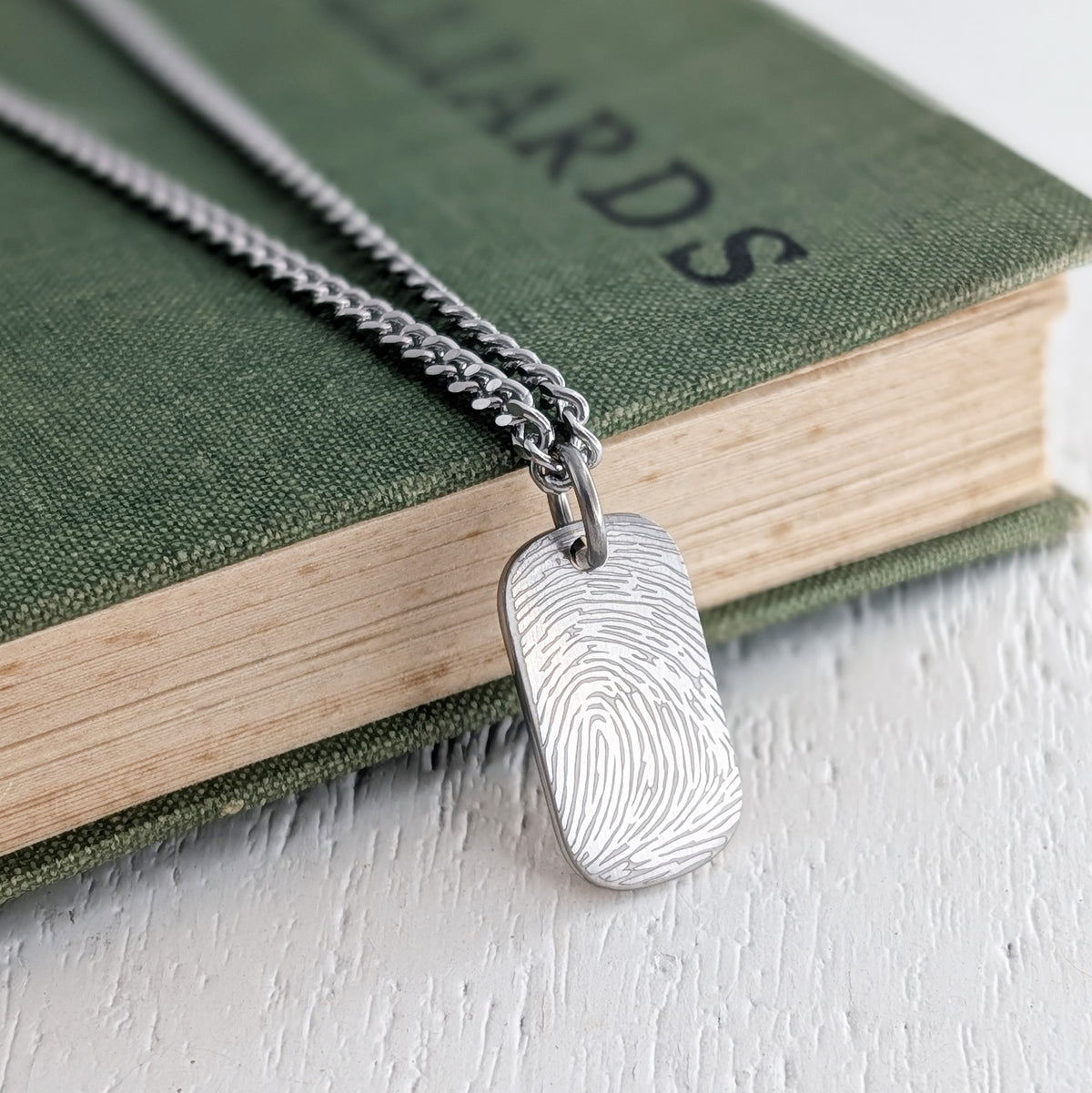 STAINLESS STEEL SMALL TAG FINGERPRINT NECKLACE