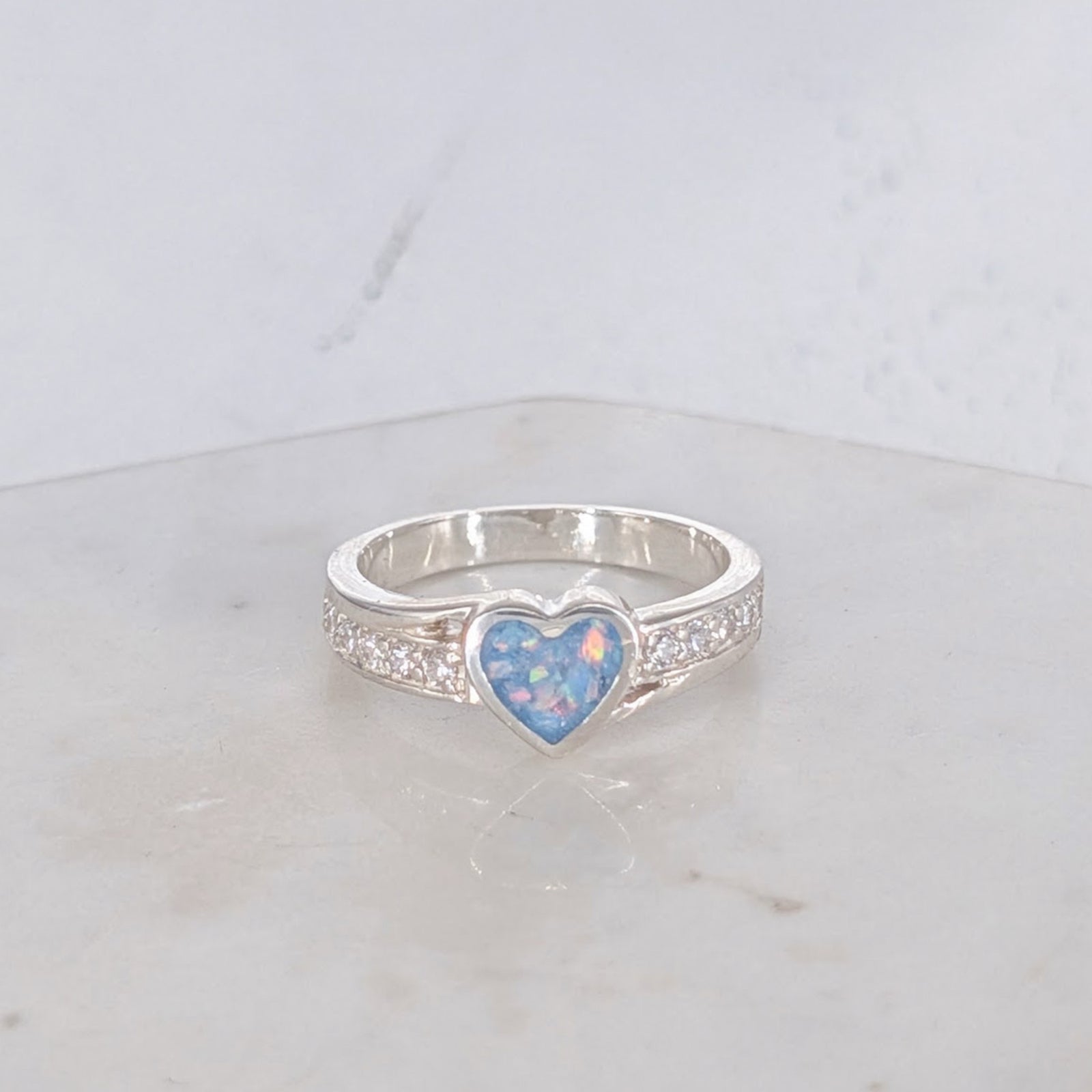 MEMORIAL ASHES 'AURA' RING