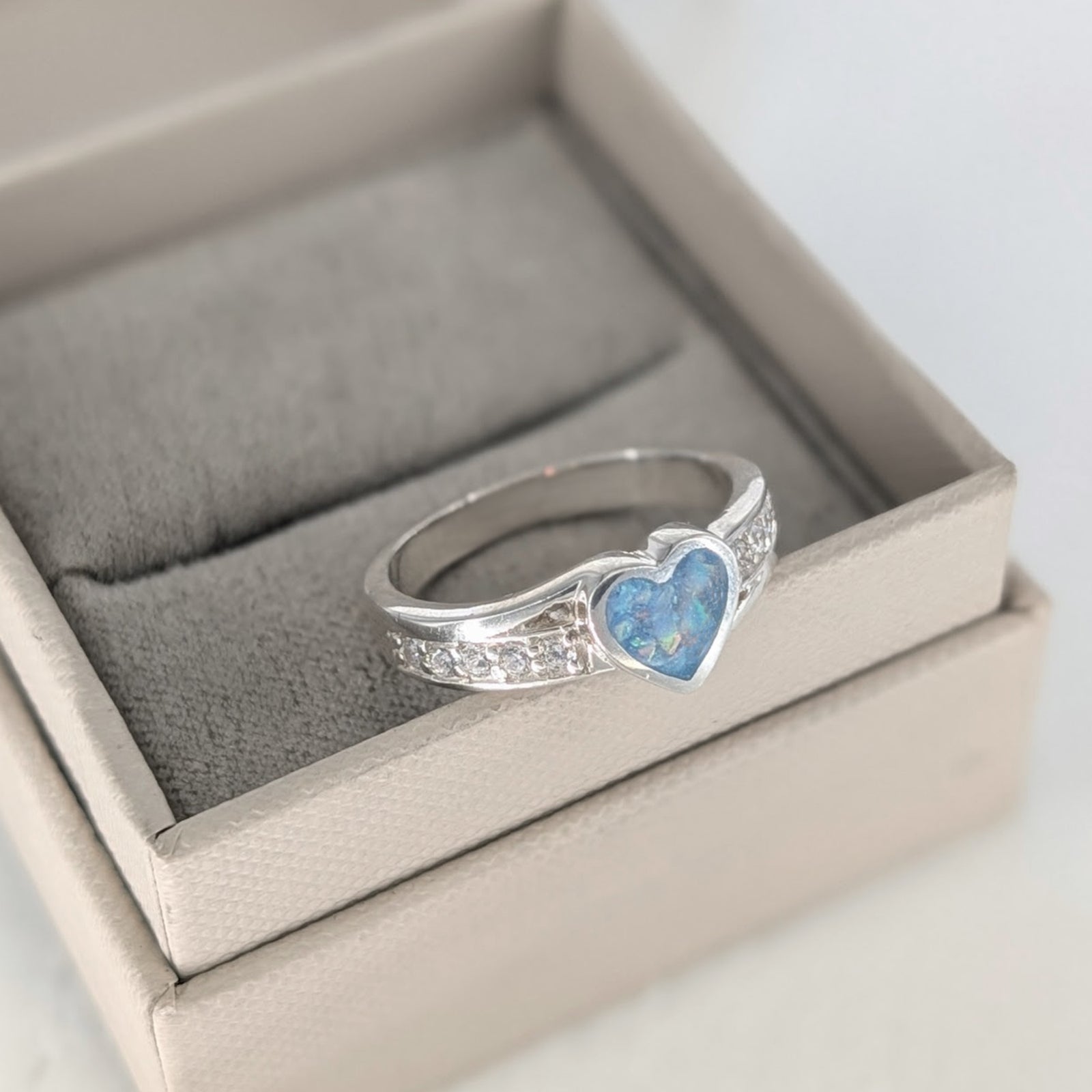 MEMORIAL ASHES 'AURA' RING