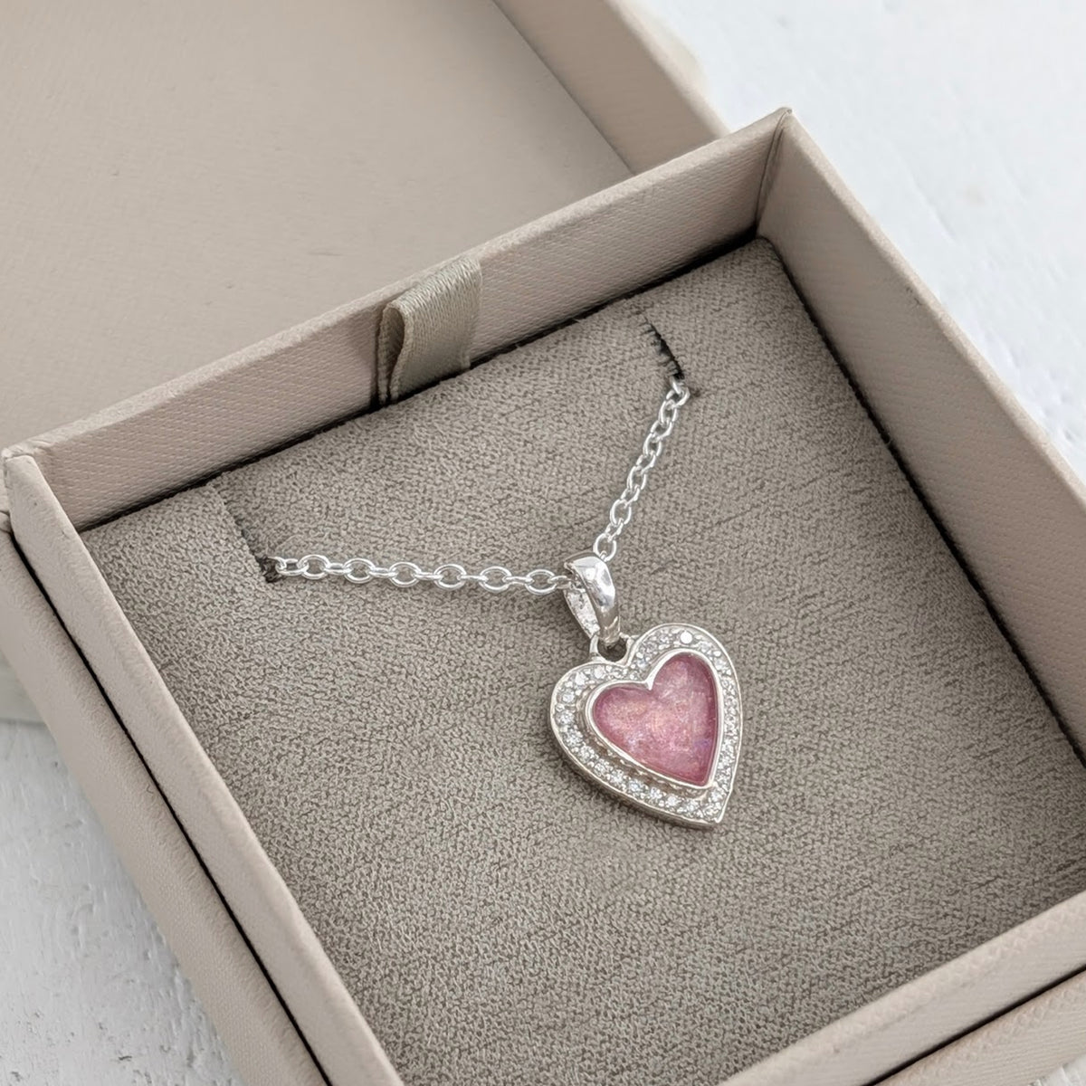 MEMORIAL ASHES 'DEVOTION' PENDANT