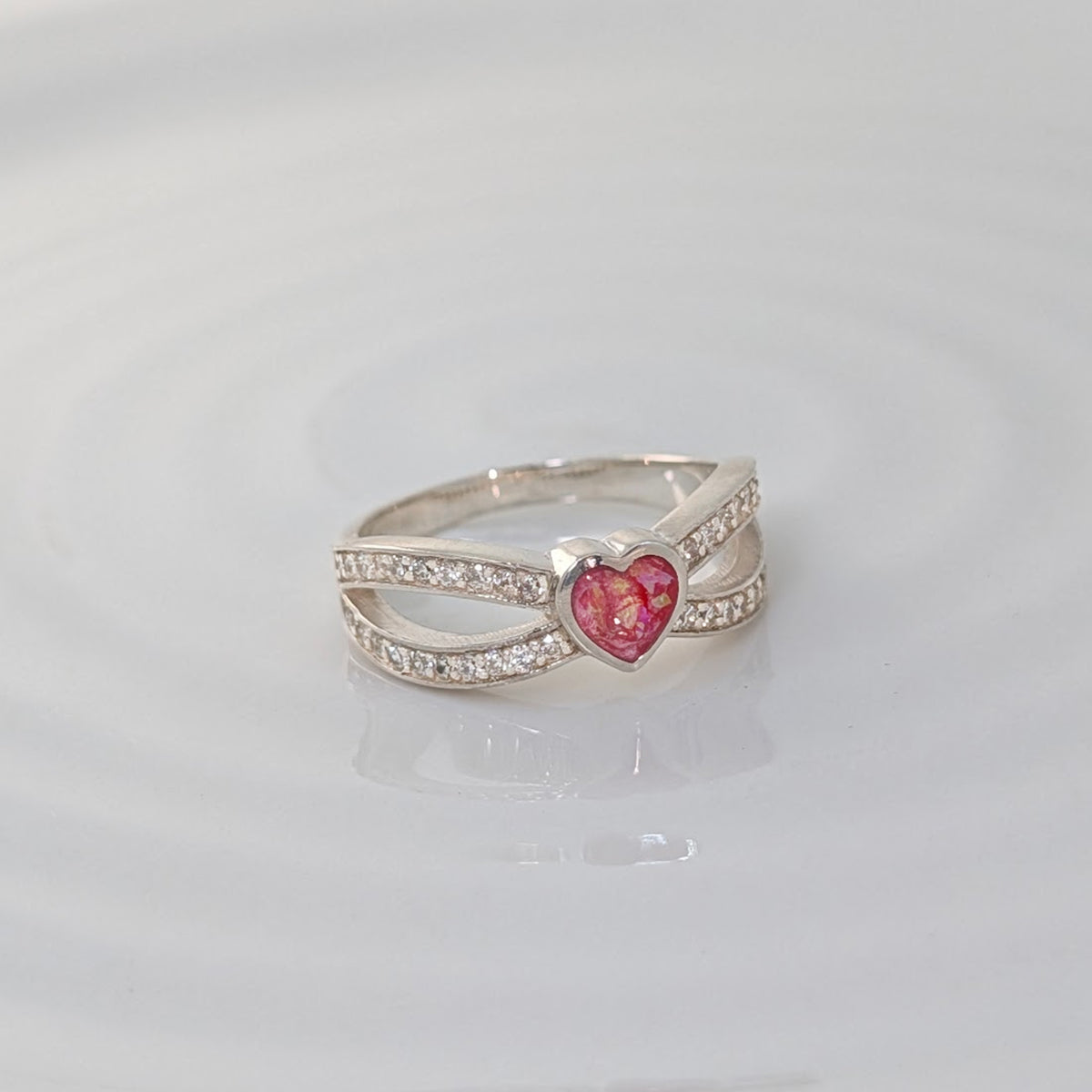 MEMORIAL ASHES 'KINDRED' RING