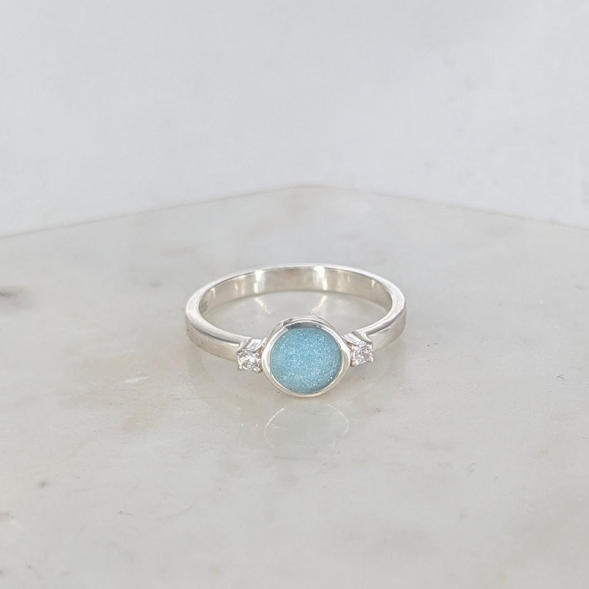 MEMORIAL ASHES 'LUNAR' RING