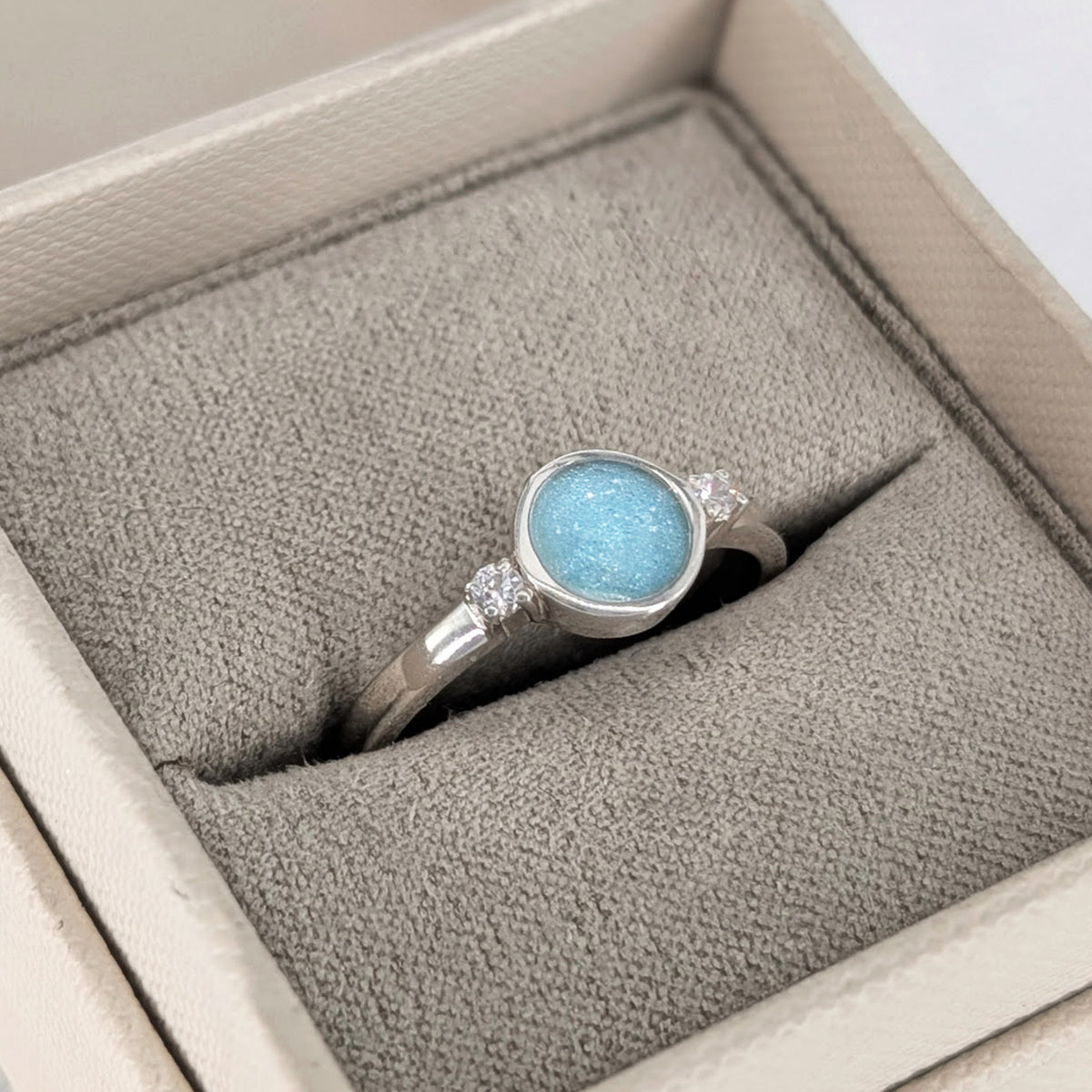 Cremation ashes jewellery ring with turquoise memorial stone in sterling 