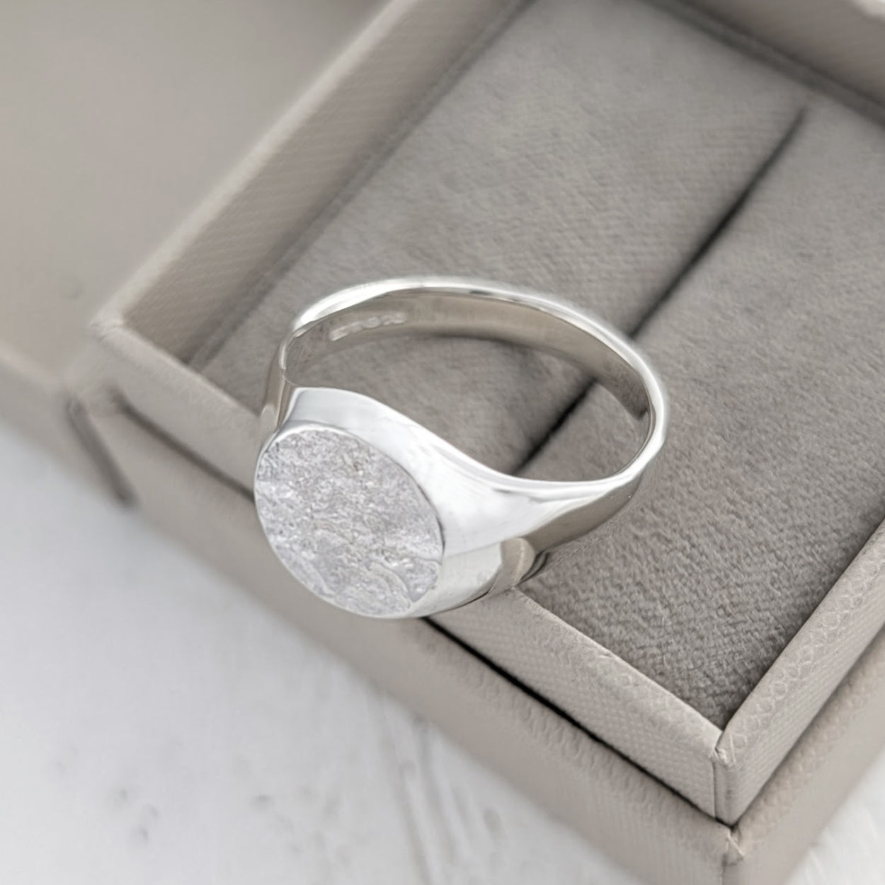 Cremation Ashes signet ring for Men