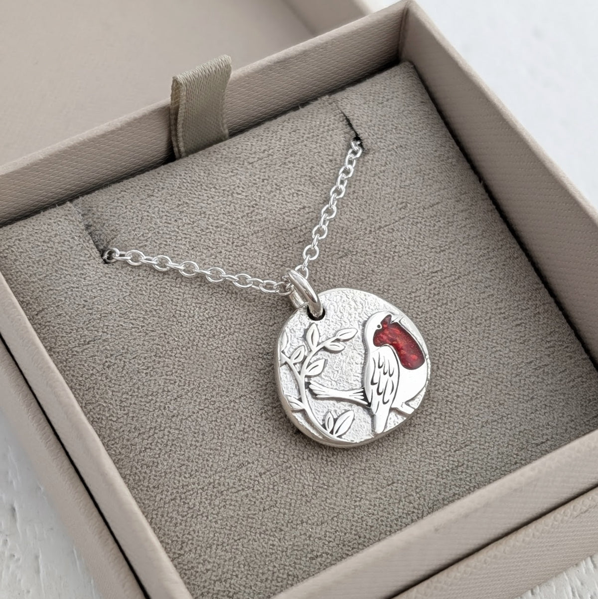 Memorial Ashes Robin Necklace | Cremation Ashes Jewellery