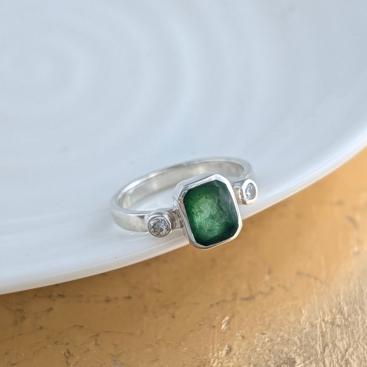 Cremation ashes memorial ring in sterling silver