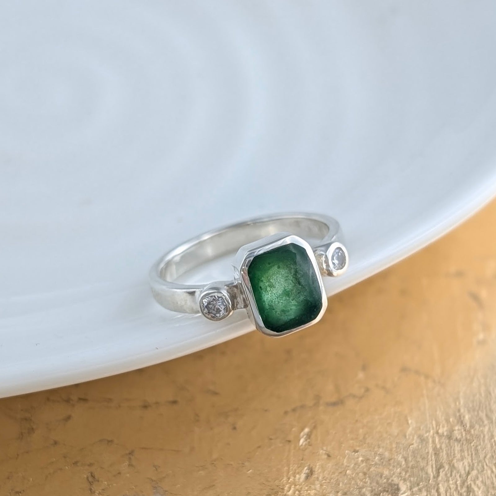 Cremation ashes memorial ring in sterling silver