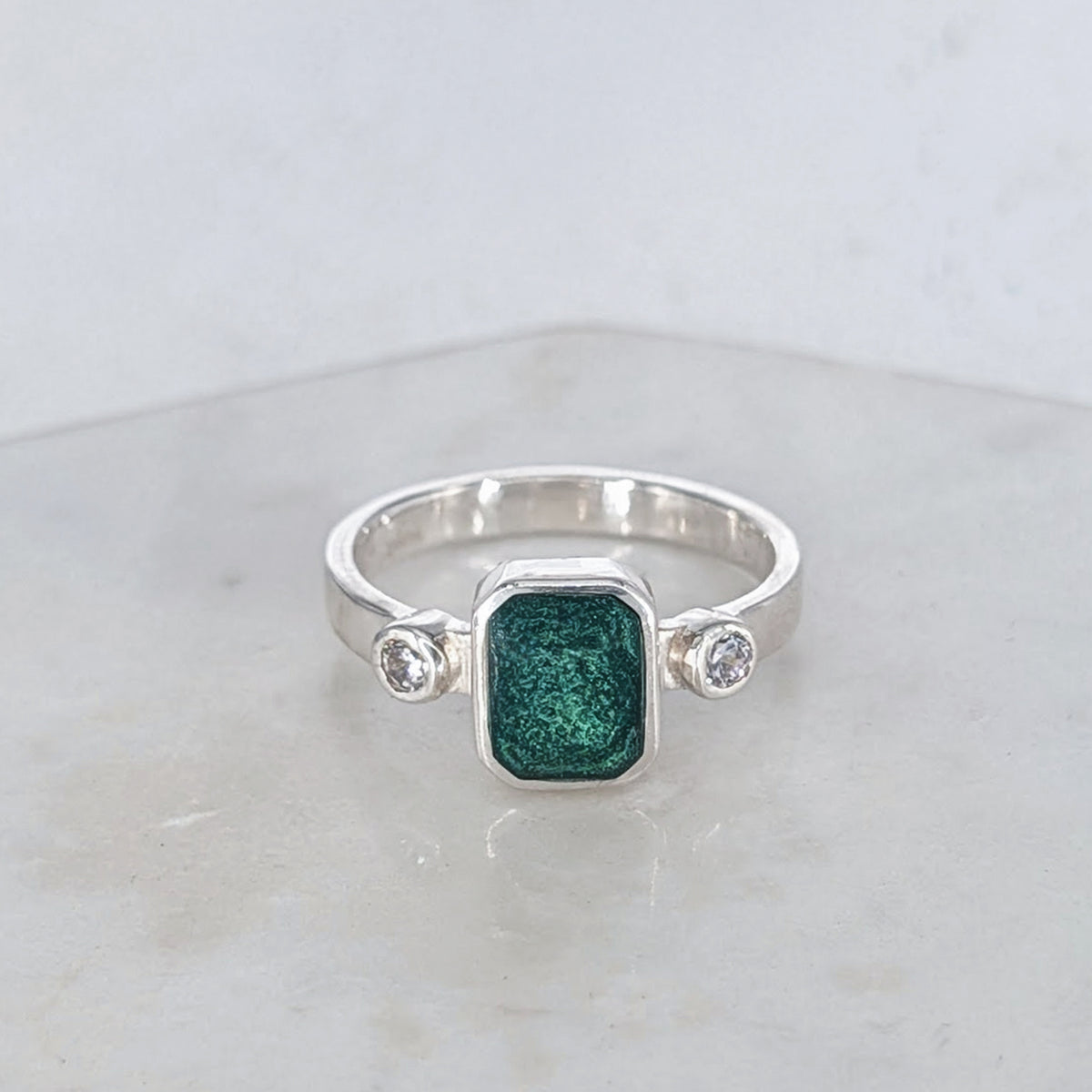 Cremation ashes memorial ring in sterling silver