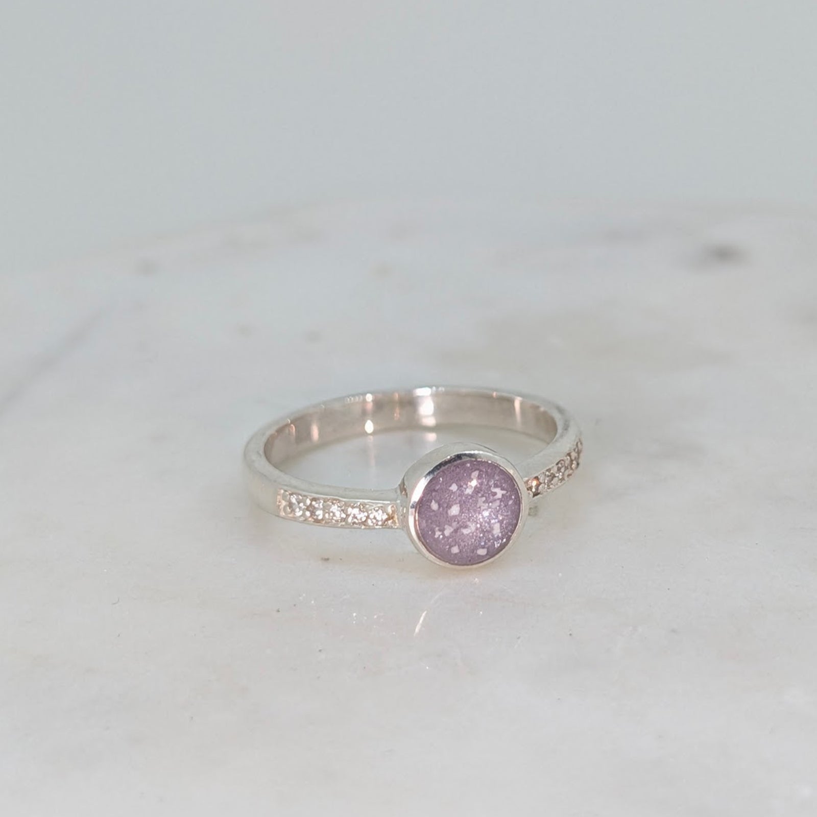 MEMORIAL ASHES 'STARLIGHT' RING