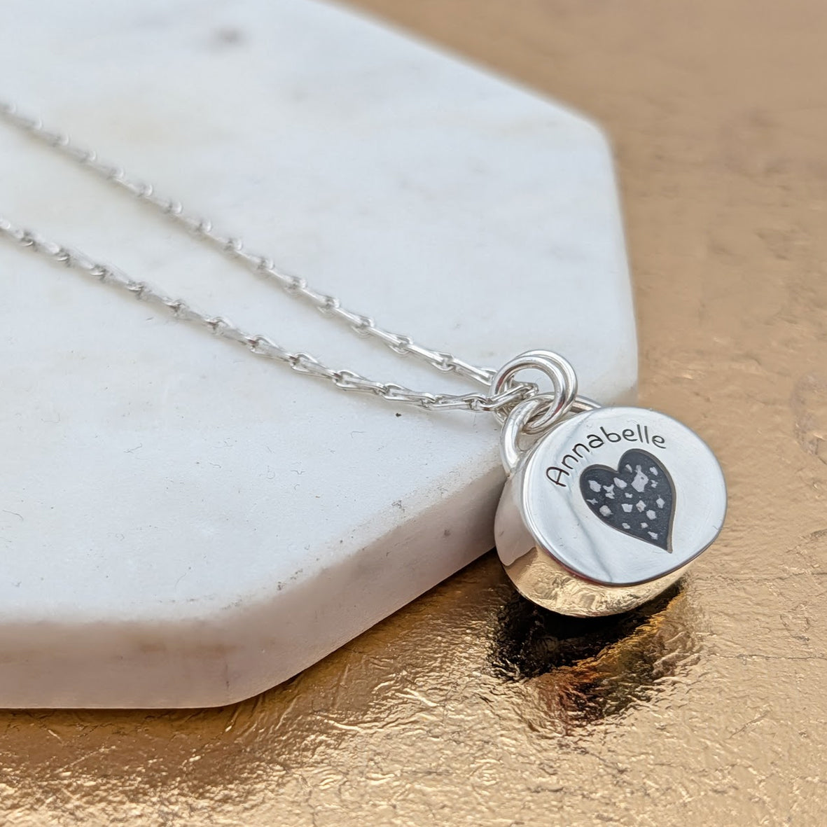Cremation Ashes Rememberence Jewellery