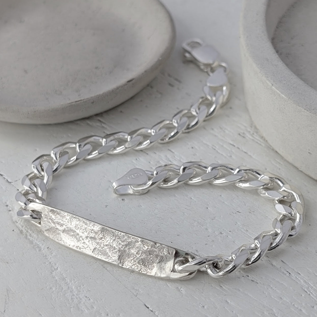 Memorial Ashes Silver Men&#39;s ID Bracelet