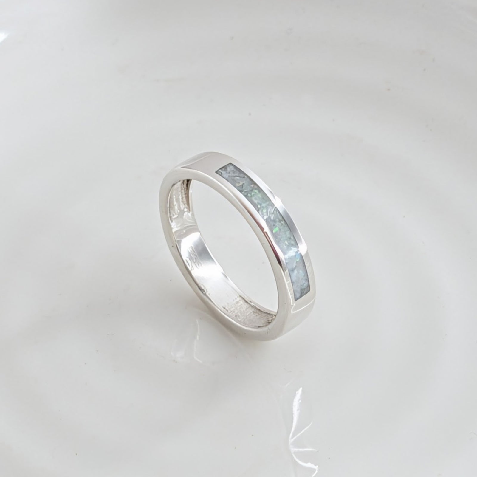 Memorial Ashes Inlaid Ring - Silver