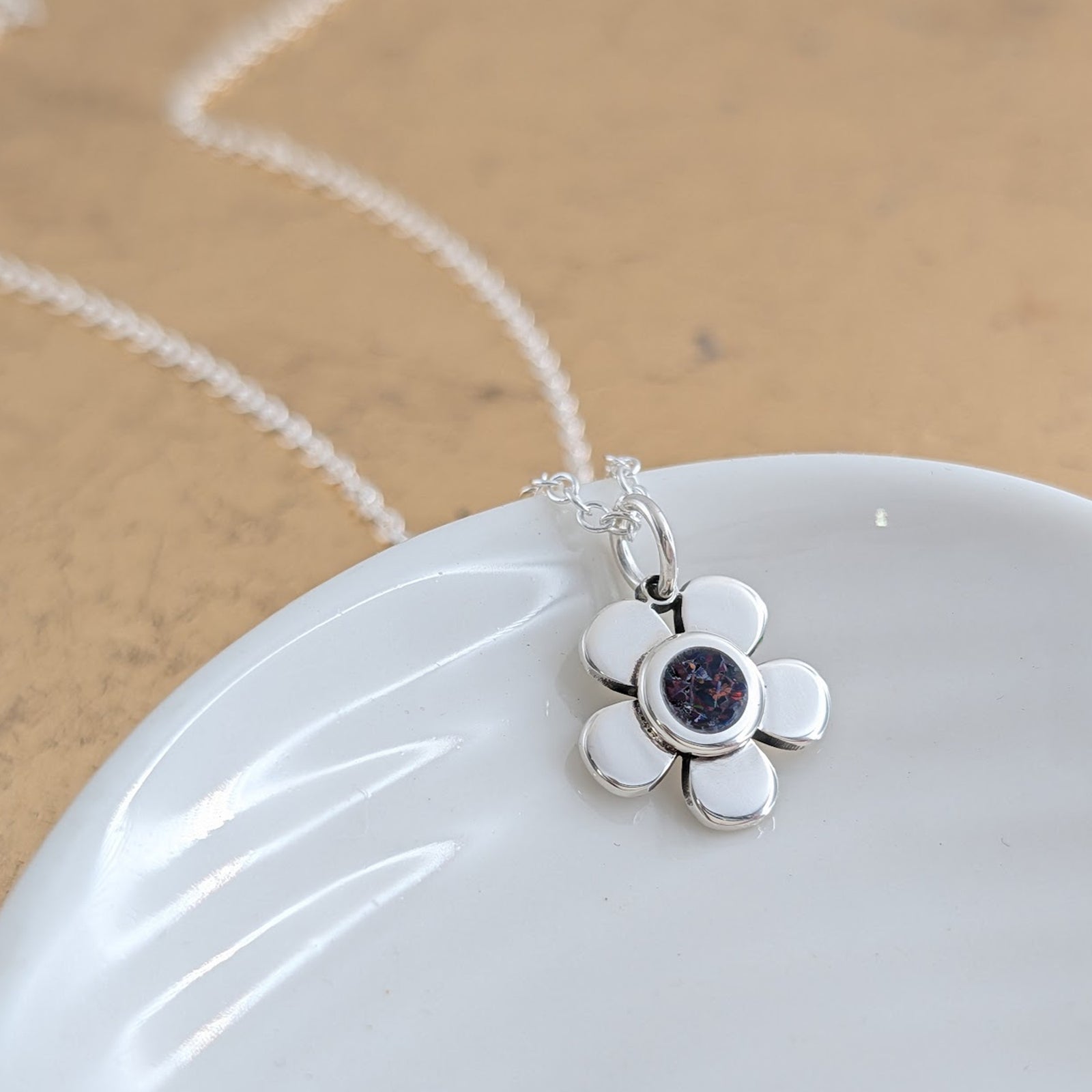 MEMORIAL ASHES FLOWER CHARM
