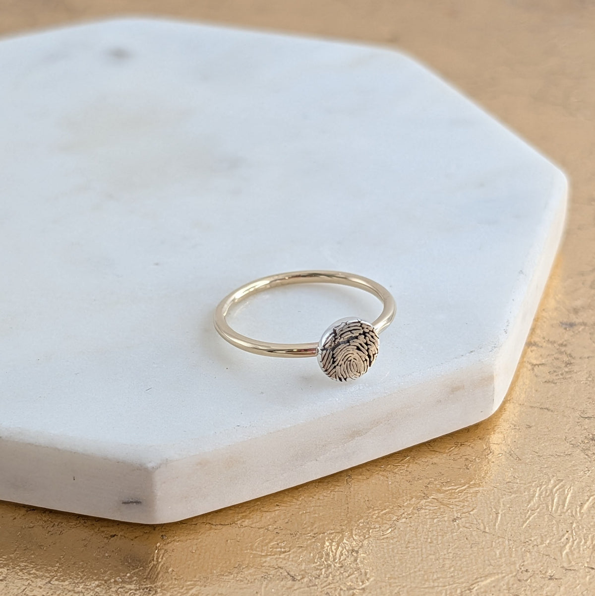 FINGERPRINT DOT RING