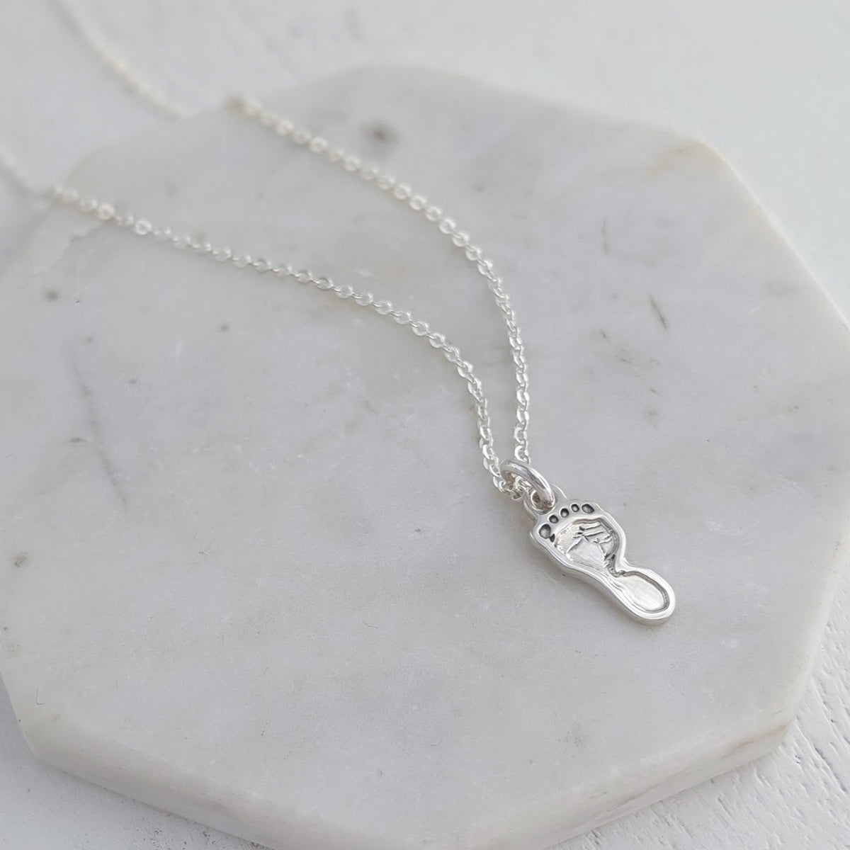 New baby keepsake gift - baby footprint necklace for mum
