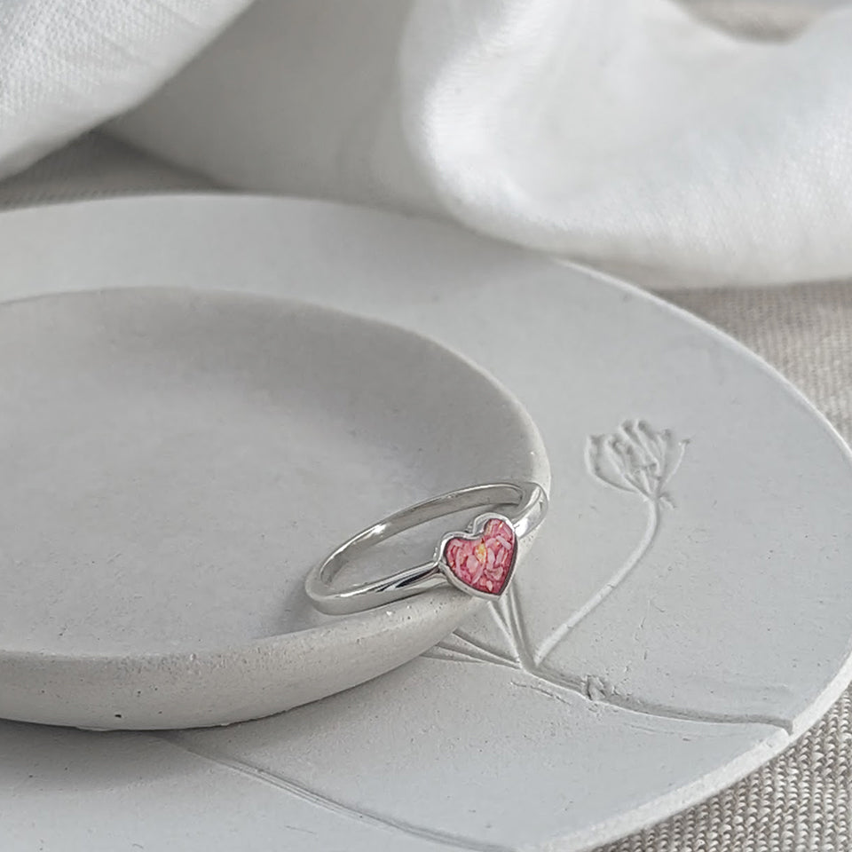 Memorial Ashes Keepsake Ring