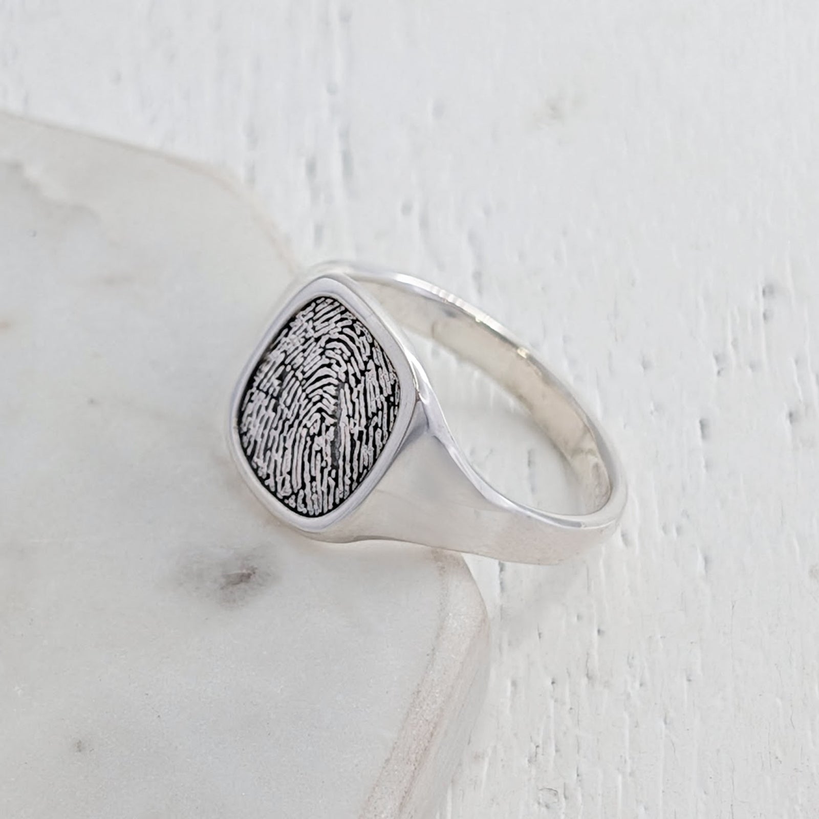 Mens fingerprint ring