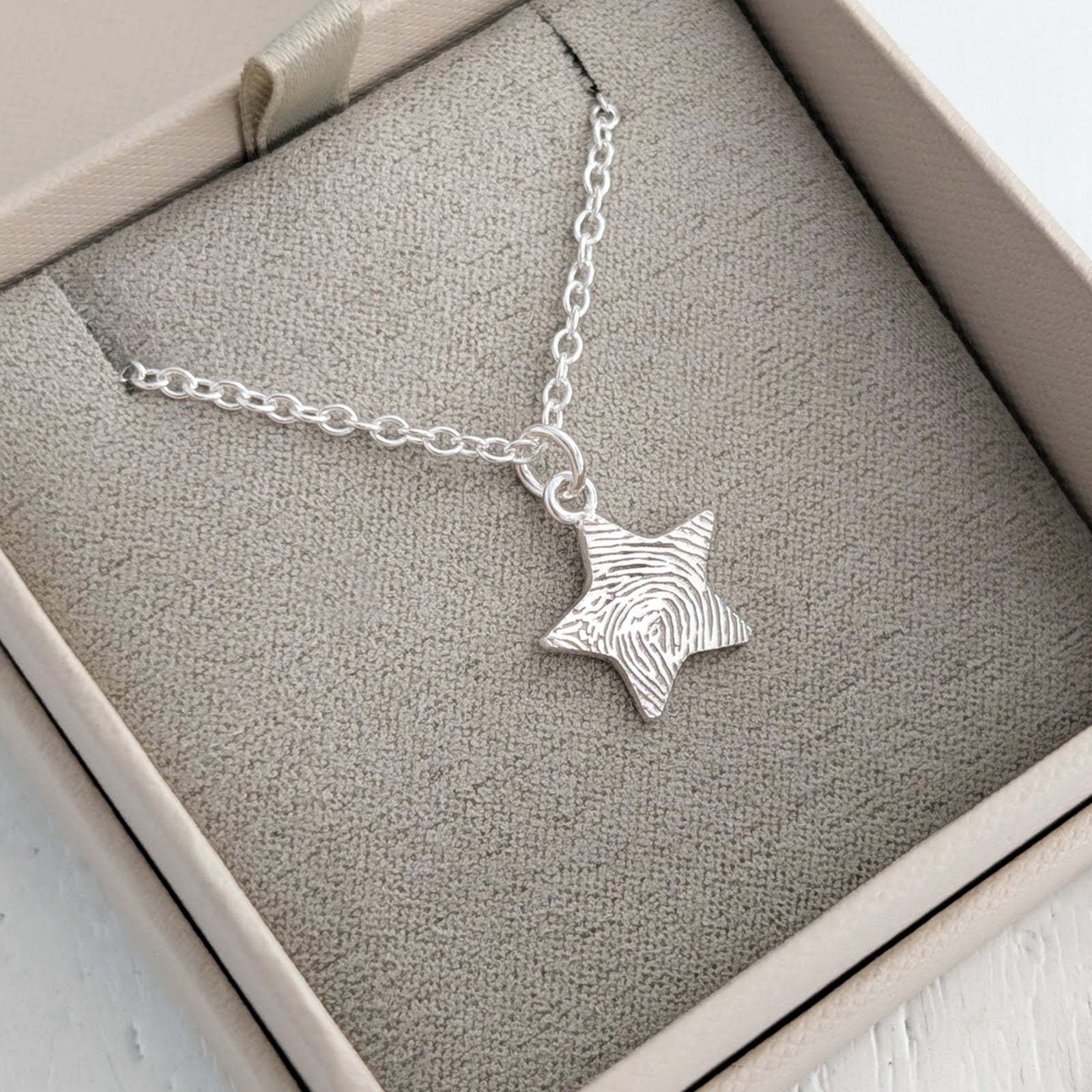 DAINTY STAR FINGERPRINT CHARM
