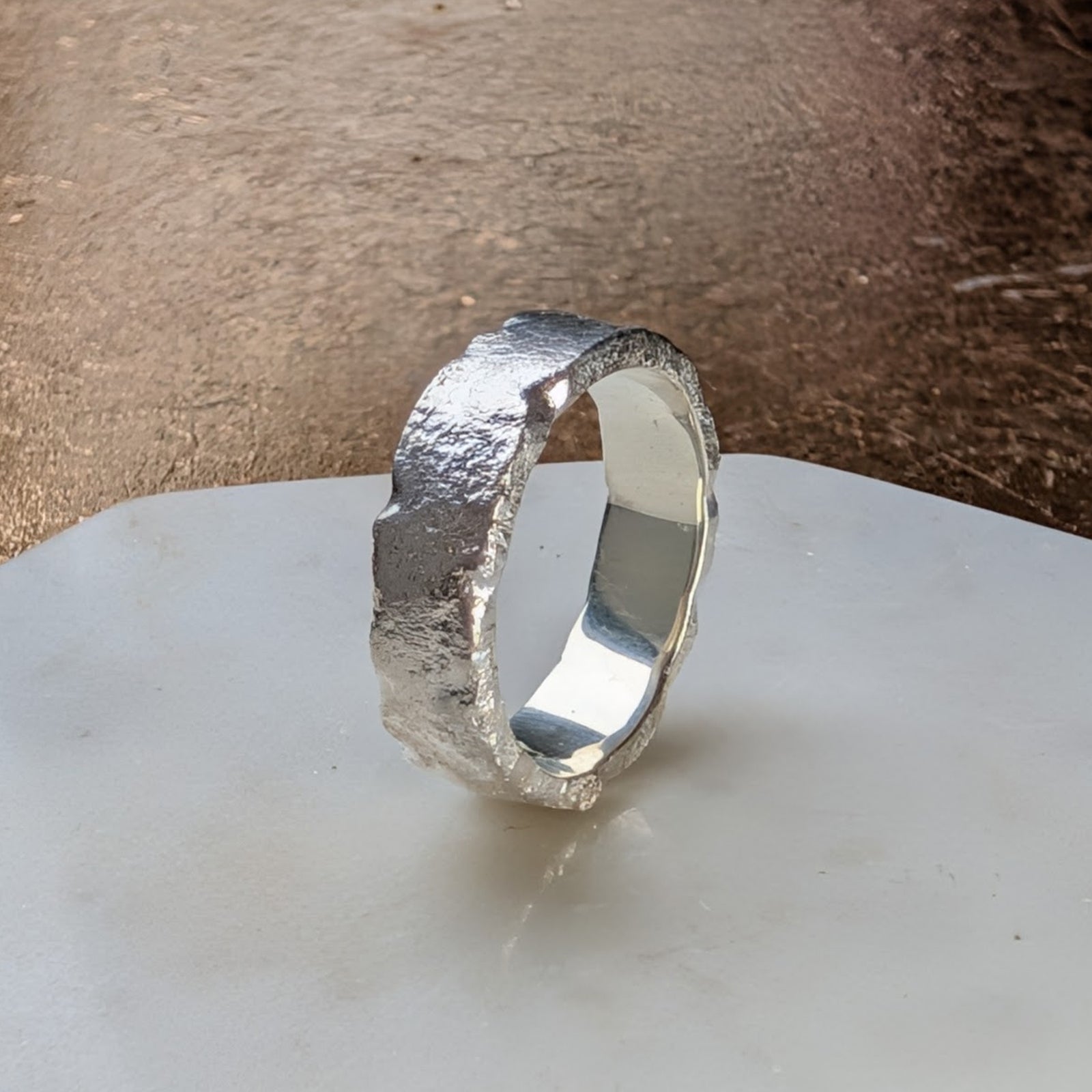 FINGERPRINT WIDE RING - BARK TEXTURE