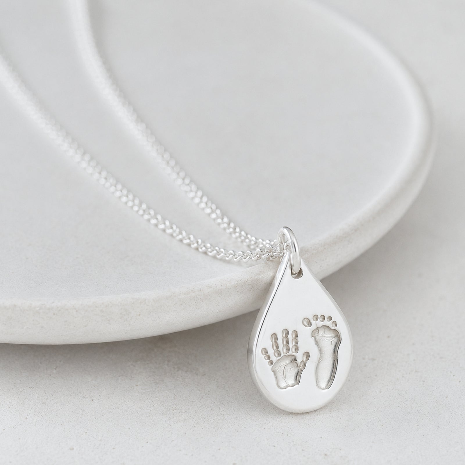baby handprint silver keepsake necklace for mum