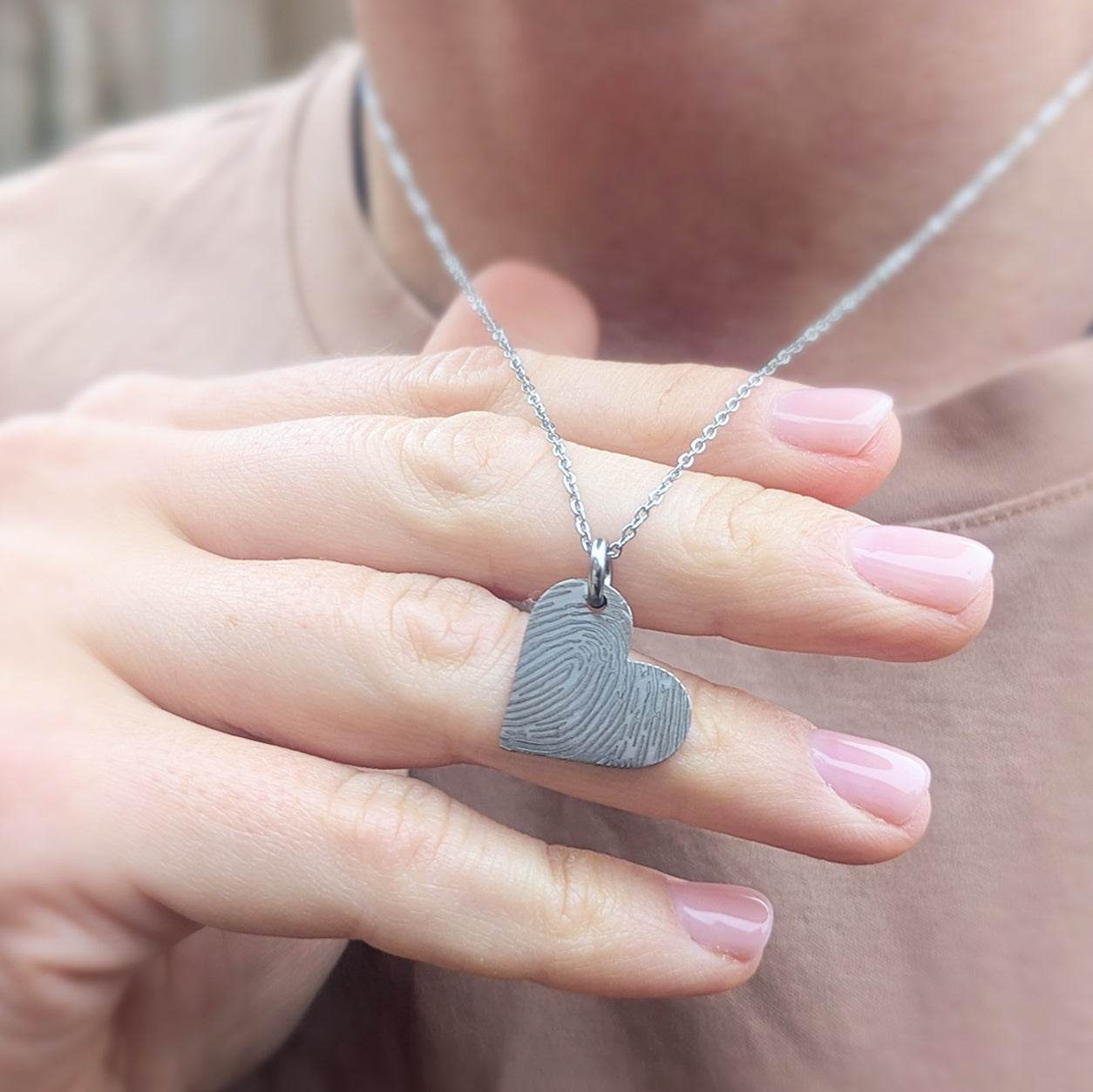 FINGERPRINT STEEL HEART NECKLACE