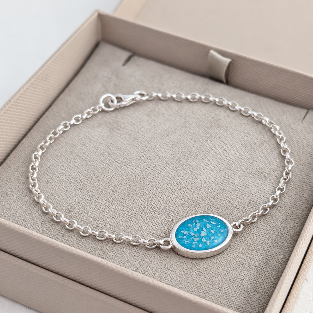 Memorial ashes oval charm silver chain bracelet