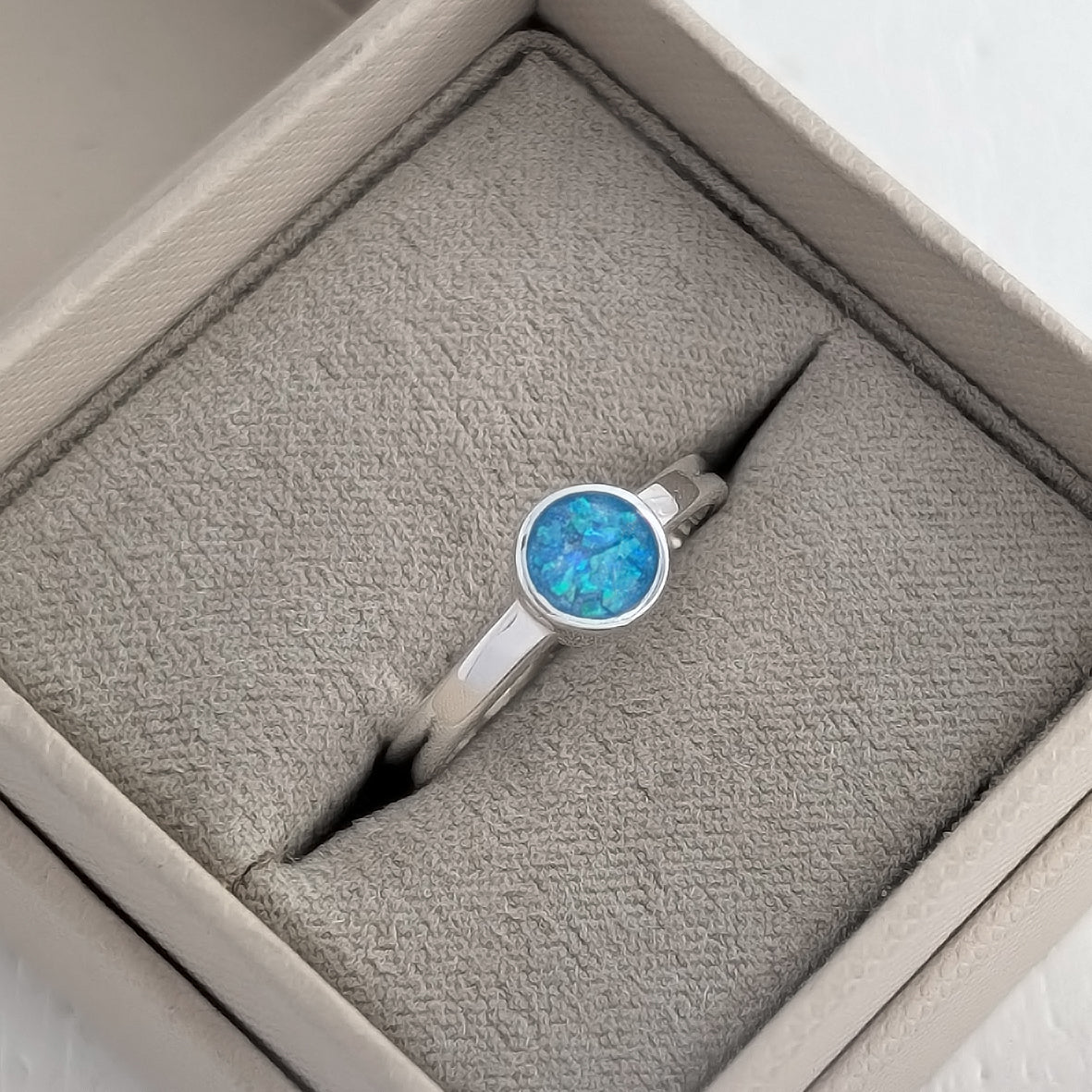 Cremation Ashes Memorial  Ring