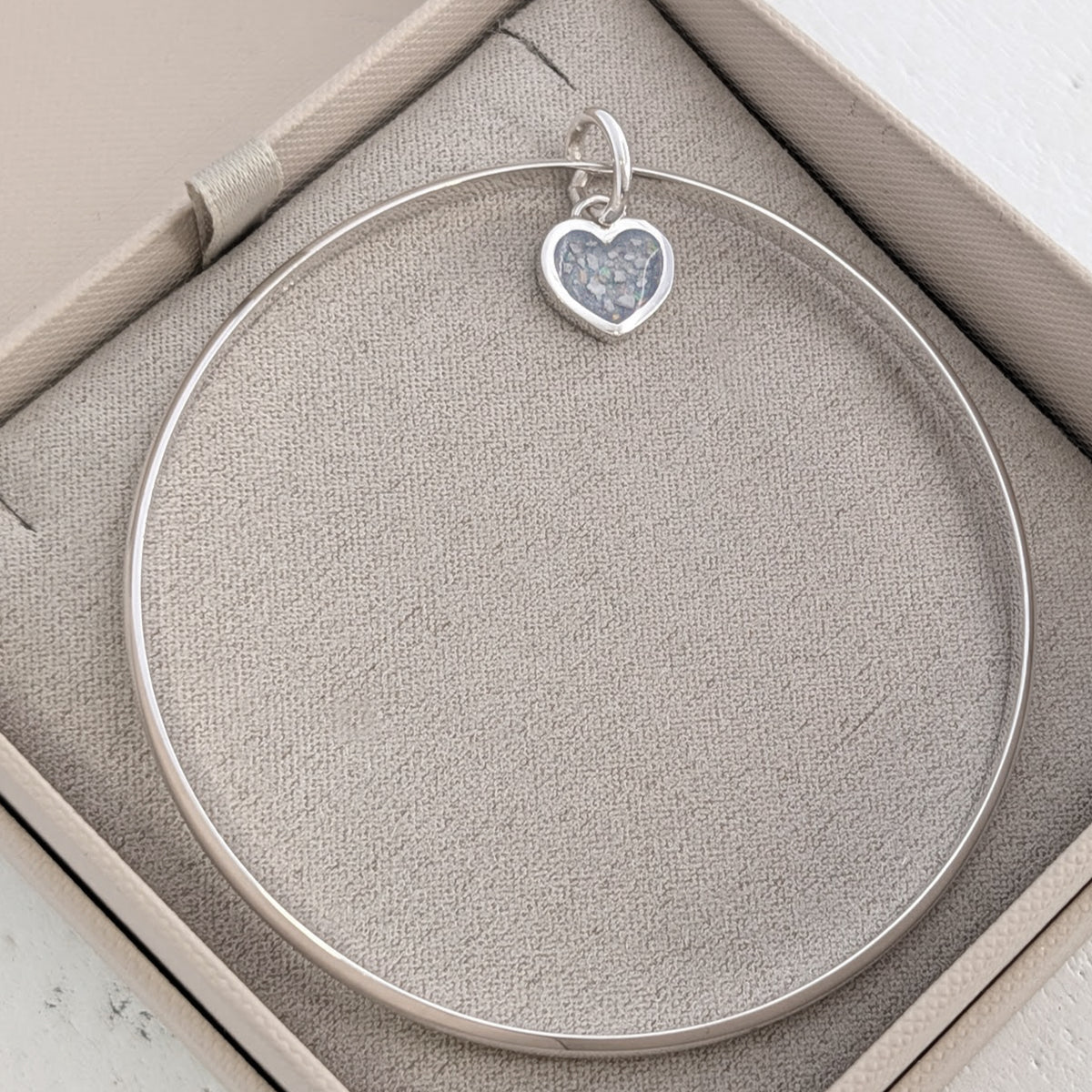 MEMORIAL ASHES HEART CHARM BANGLE