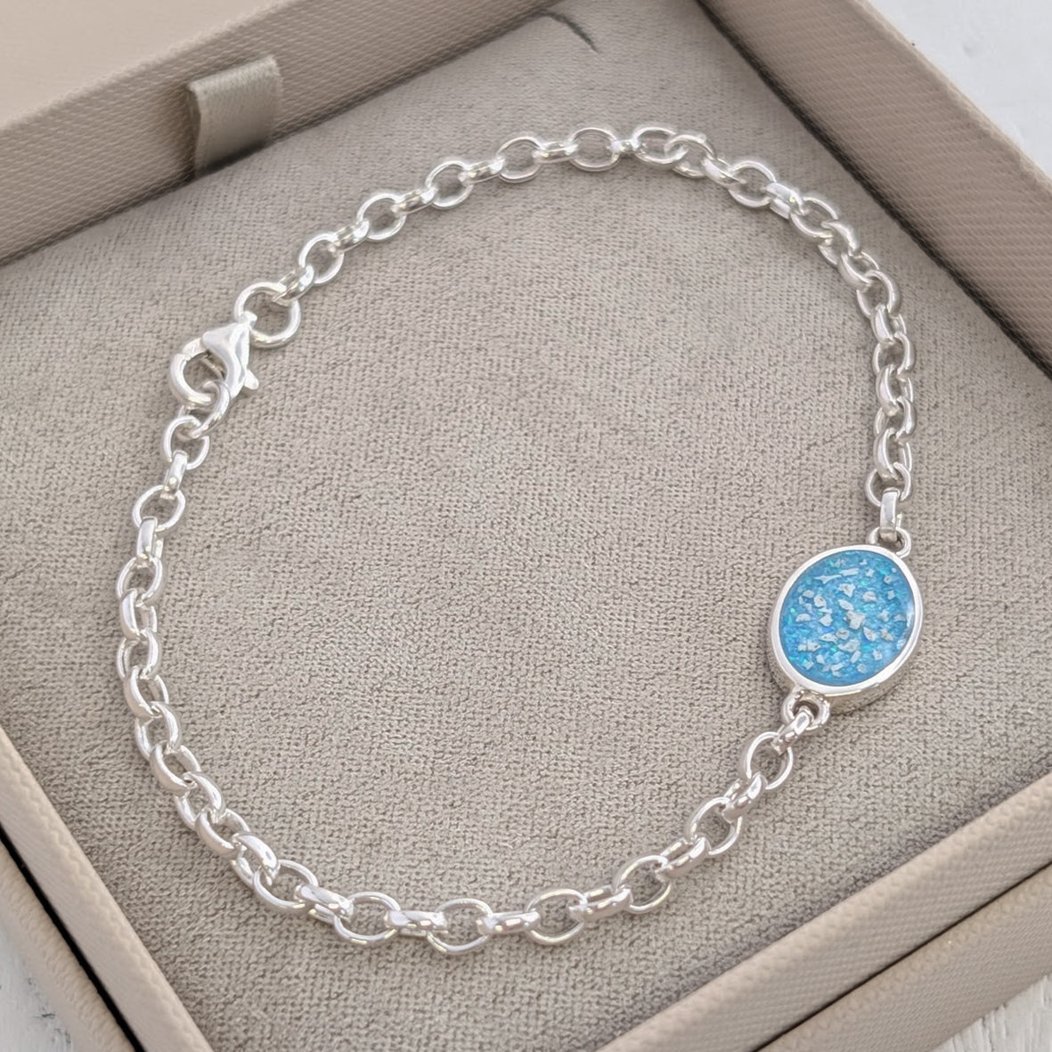 Memorial ashes oval charm silver chain bracelet