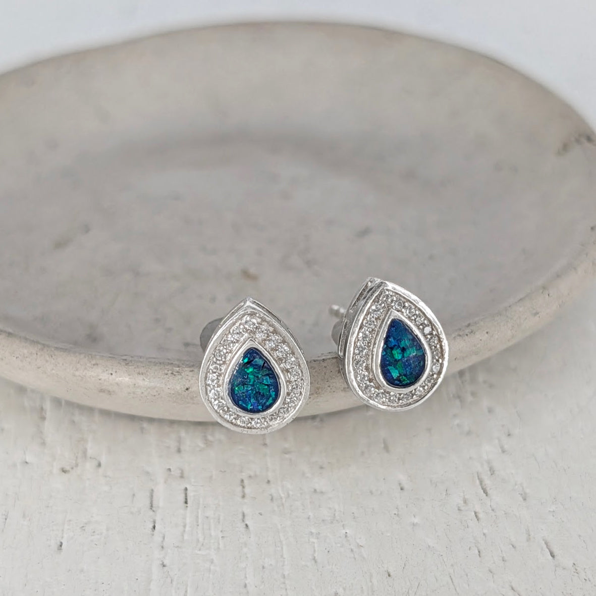 MEMORIAL ASHES HALO DROPLET STUD EARRINGS