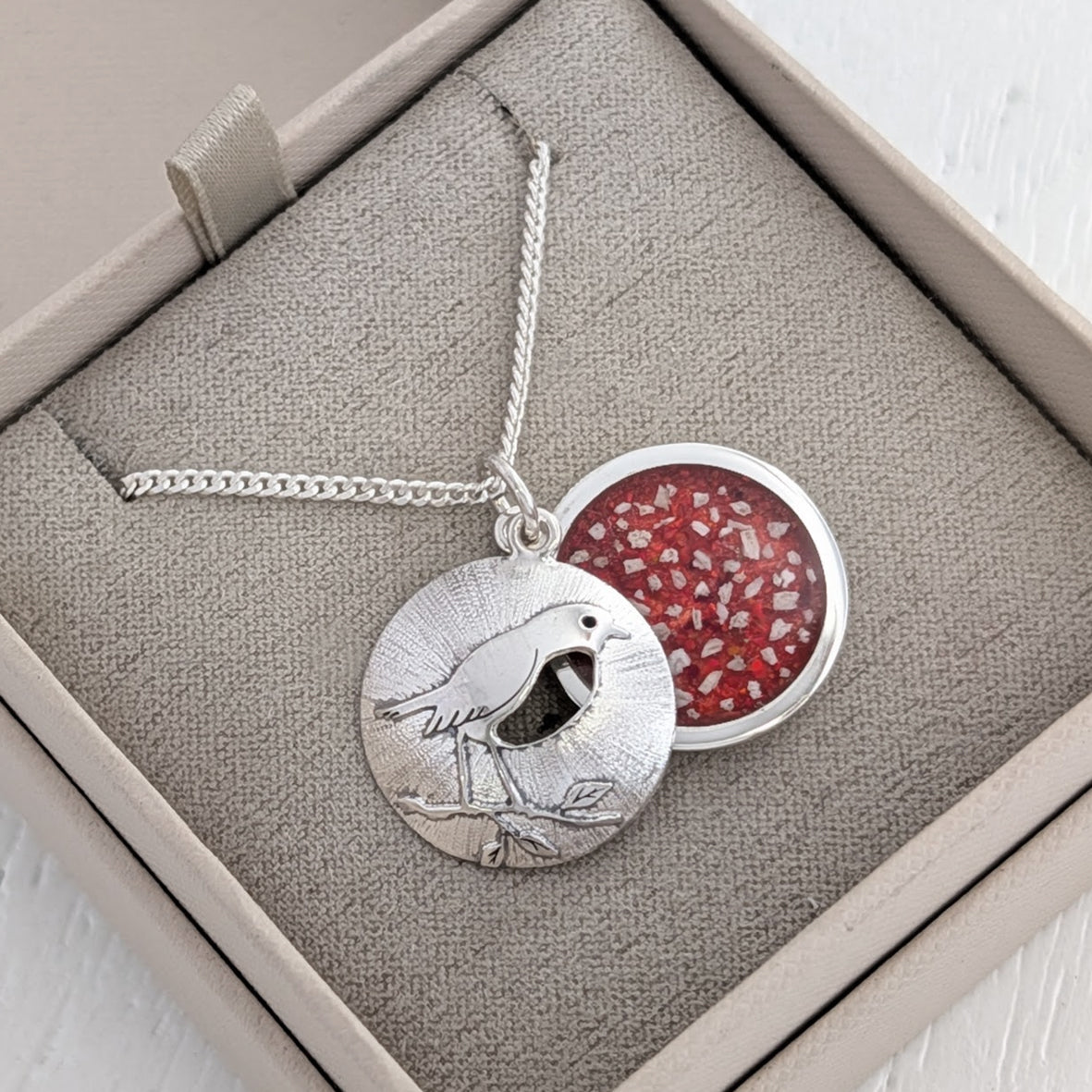 Handmade memorial Jewelery - silver robin necklace