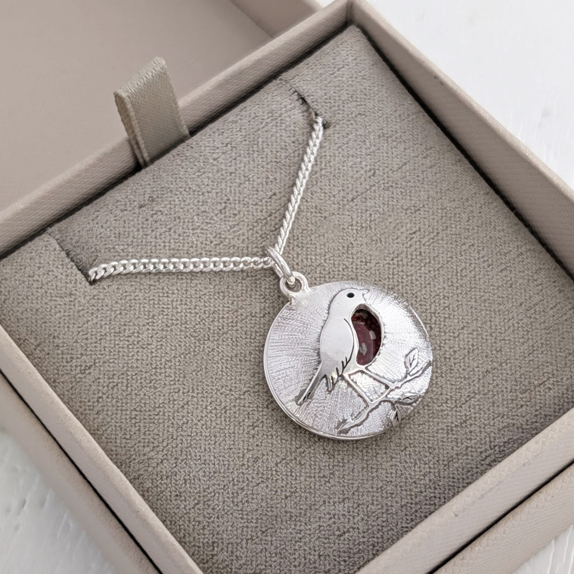 MEMORIAL ASHES ROBIN LOCKET