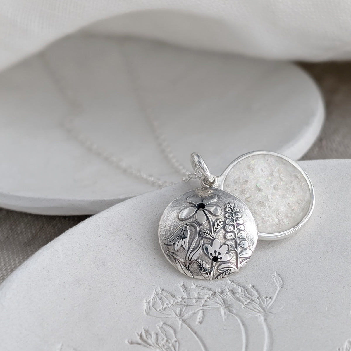 Cremation Ashes Memorial Jewellery | In the Garden Flowers Ashes