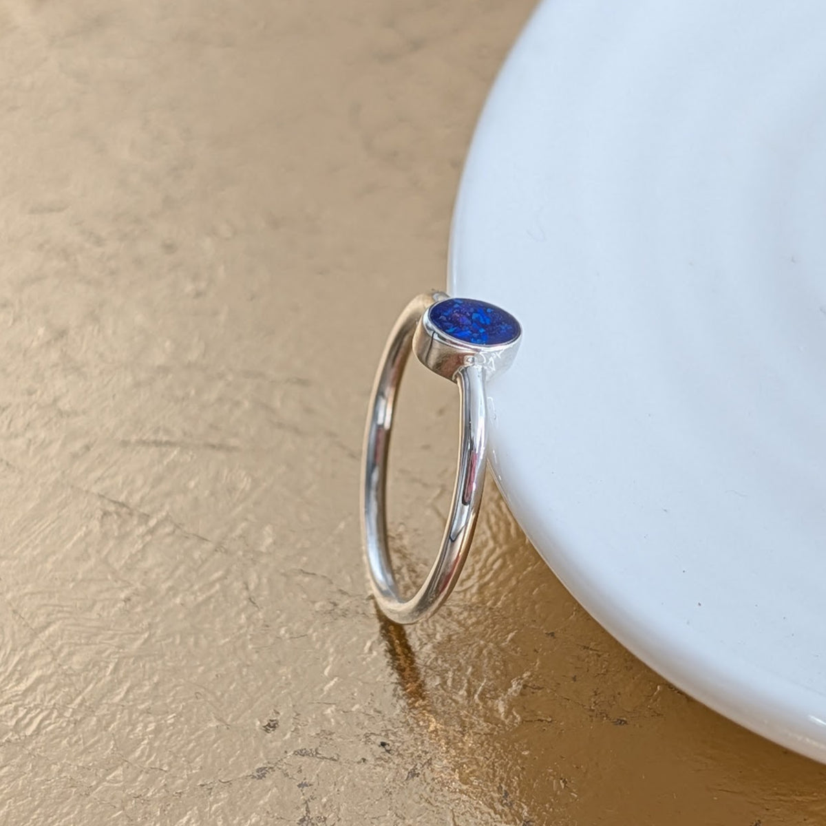 Memorial Ashes Silver Oval Ring