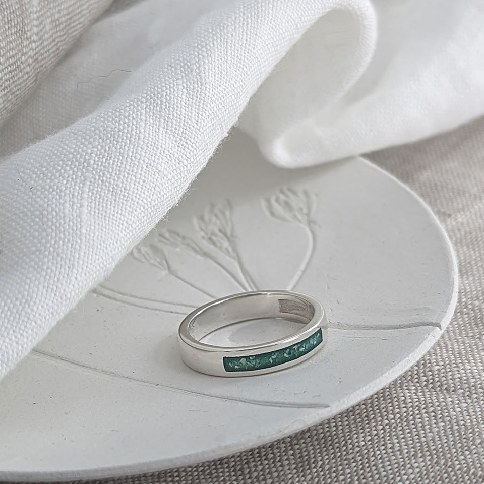 Memorial Ashes Inlaid Ring