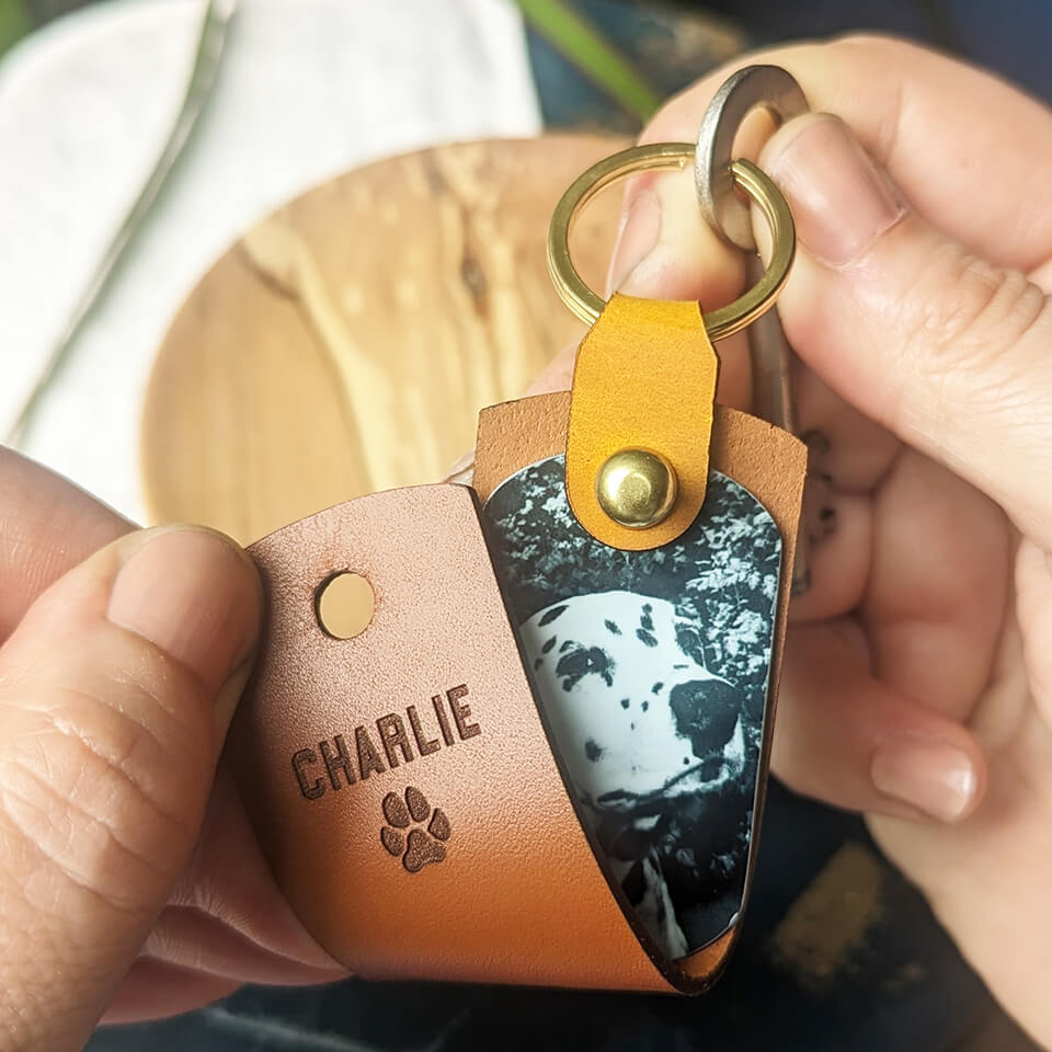 Personalised Pet Photo Leather Keyring Gift idea pet owners