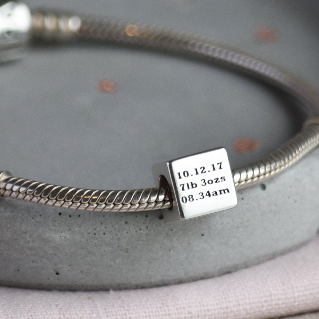 MEMORY CUBE HAND & FOOTPRINT CHARM BEAD