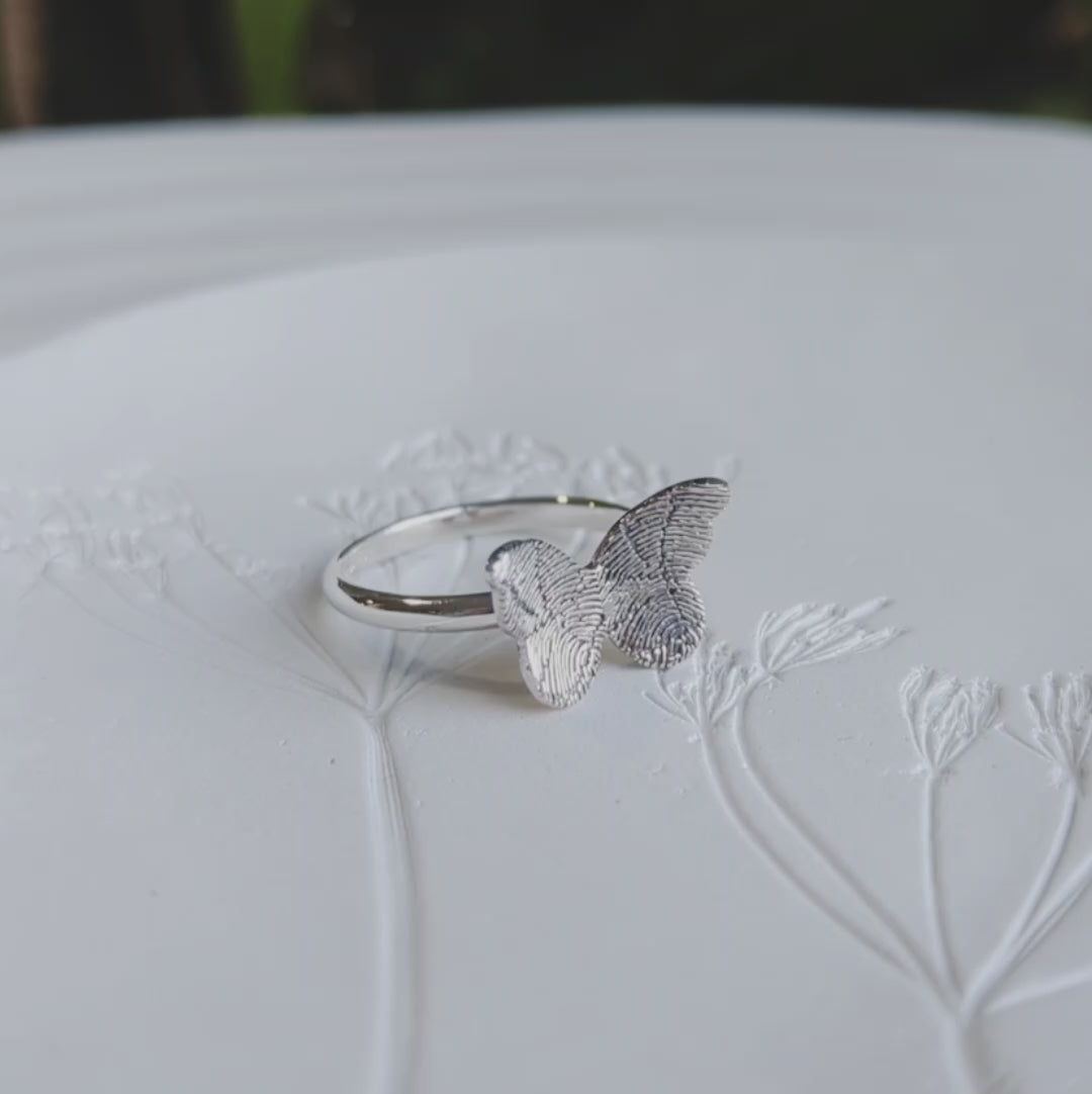 FINGERPRINT BUTTERFLY RING