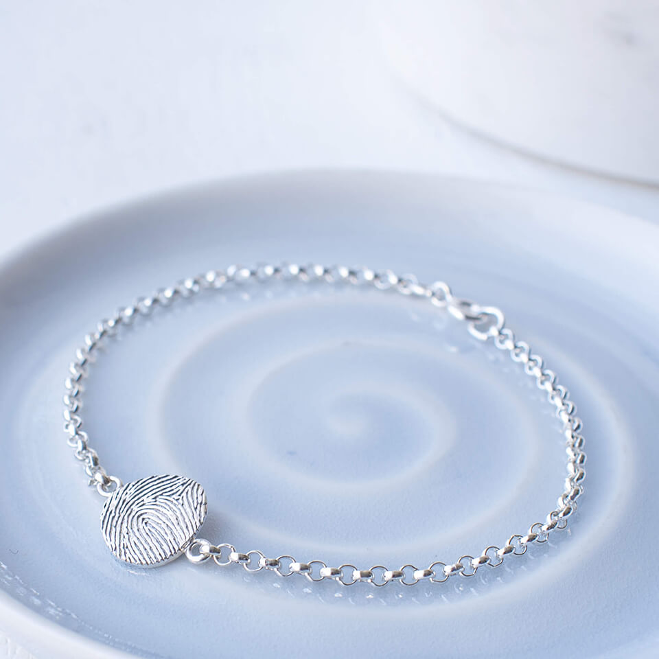 Personalised fingerprint charm bracelet || Silver or Gold