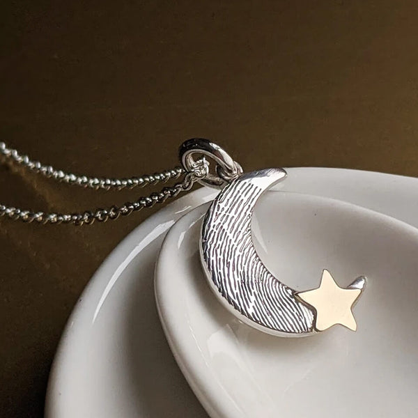 Bling Queen Women's Silver Plated Moon Star Necklace With 18-Inch Chain :  Amazon.in: Fashion