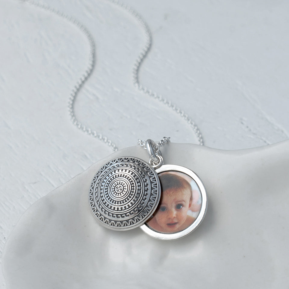 Personalised Silver Mandala Photo Necklace for Mum | Mother&#39;s Day Gift